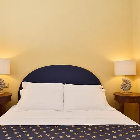 Firenze E Continentale Ξενοδοχείο 4*