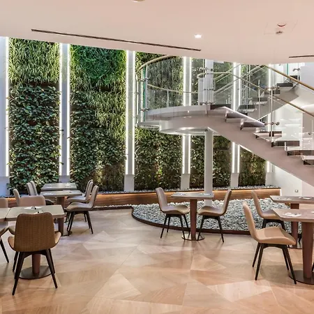 Hotel Firenze E Continentale 4*