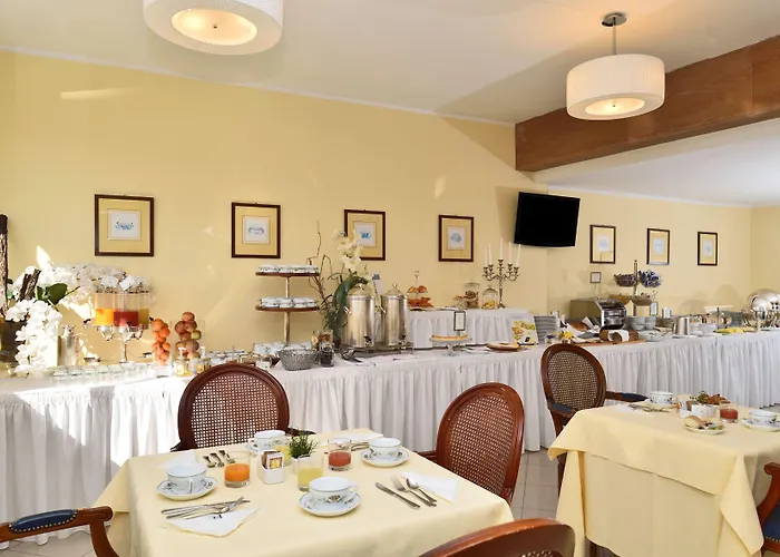 Hotel Firenze E Continentale 4*